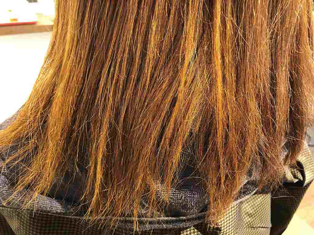 髪染めによるダメージの具体的な症状